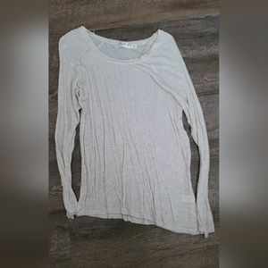 Women's size large long sleeve